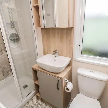 20 Wolds View Ganton